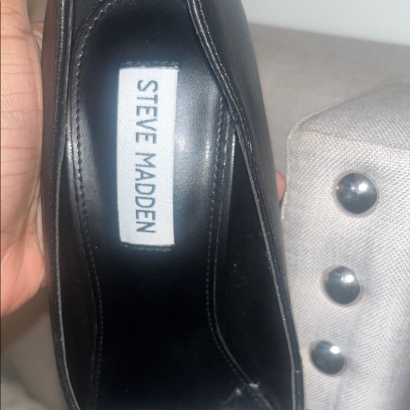 NWT Steve Madden Classic Black Heels - Picture 3 of 4